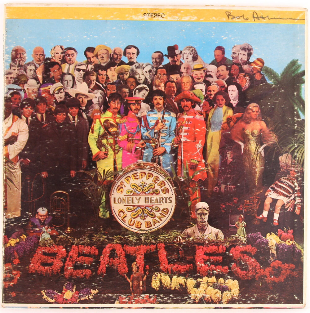 LP-Beatles-SgtPeppersLonelyHeartsClubBand Jpg